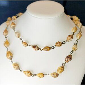 Vintage Seashell Necklace 28" Single Strand Luau Fashion Jewelry CT224